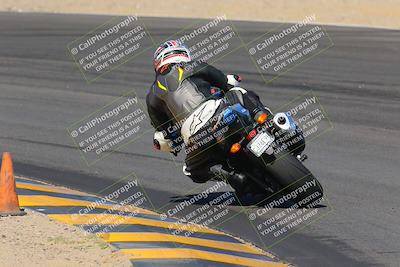 media/Nov-06-2022-SoCal Trackdays (Sun) [[208d2ccc26]]/Turn 10 Backside (1030am)/